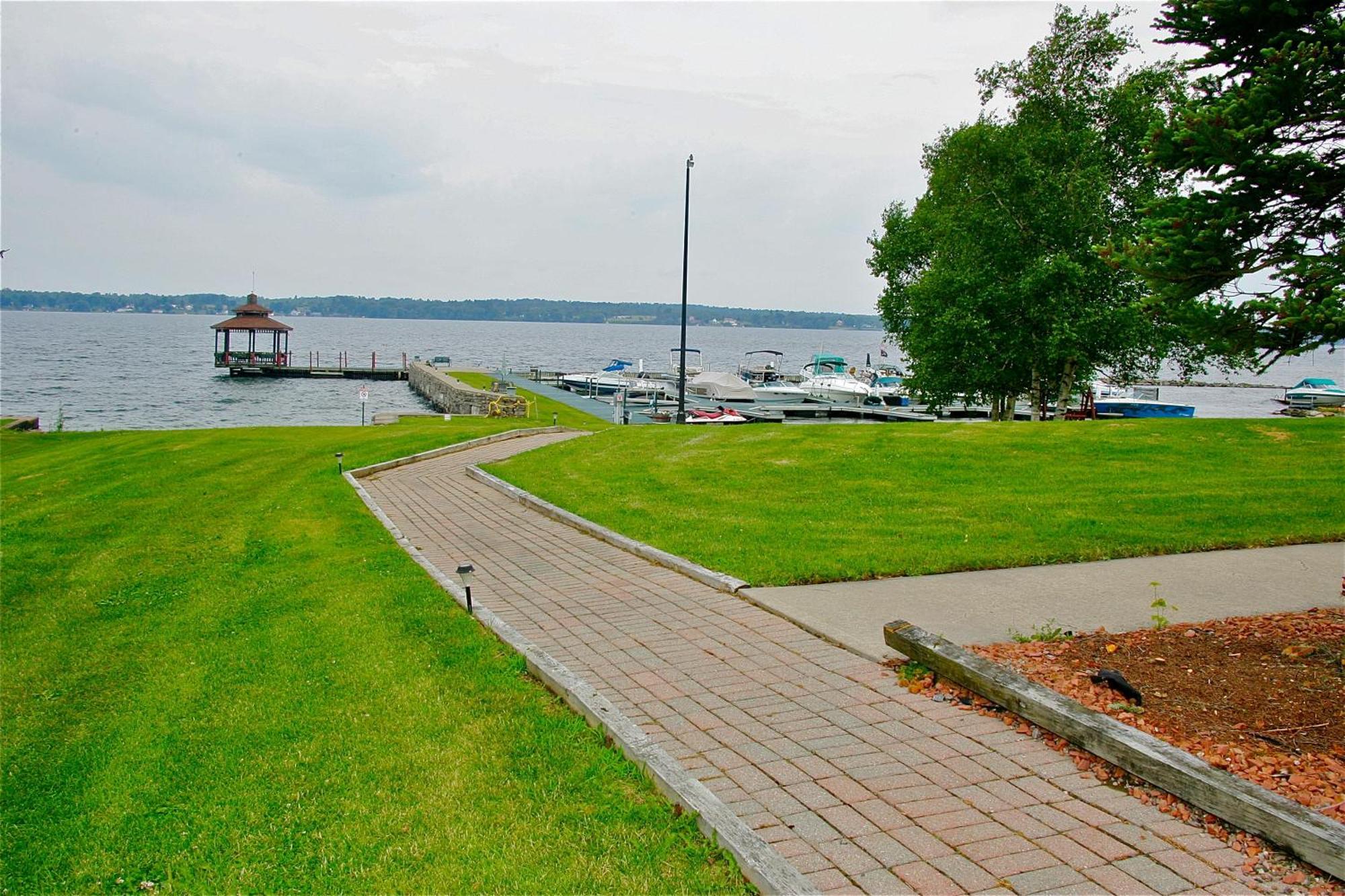 Stone Fence Resort Ogdensburg Dış mekan fotoğraf
