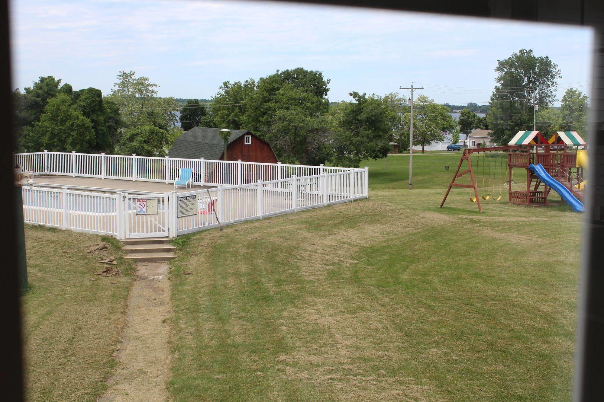 Stone Fence Resort Ogdensburg Dış mekan fotoğraf